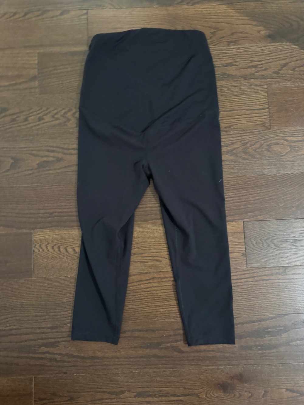 Ingrid & Isabel Black Maternity Stretch Leggings